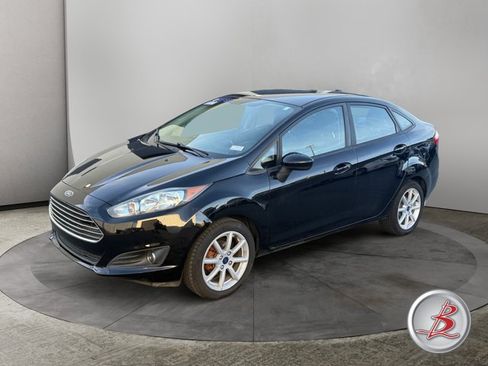 Used 2019 Ford Fiesta SE w/ Equipment Group 201A FWD image 3