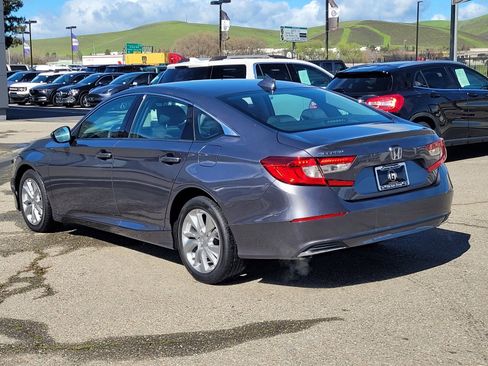 Used 2020 Honda Accord LX image 6