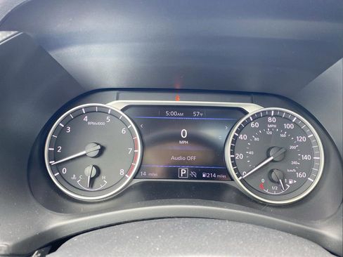 New 2025 Nissan Sentra SR w/ SR Premium Package image 16