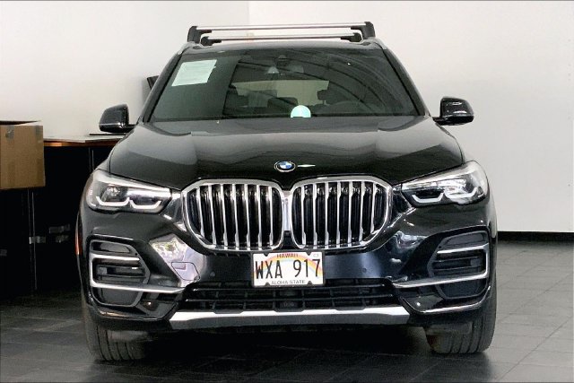Used 2023 BMW X5 xDrive40i w/ Parking Assistance Package AWD/4WD image 3