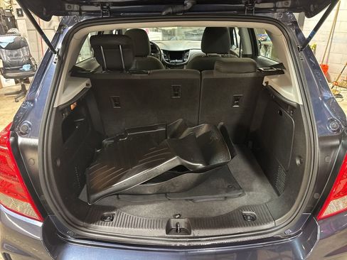 Used 2018 Chevrolet Trax LS image 13