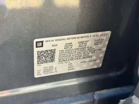 Used 2018 Chevrolet Equinox LT AWD/4WD image 17