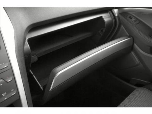 Used 2015 Ford Explorer XLT w/ Equipment Group 202A FWD image 15