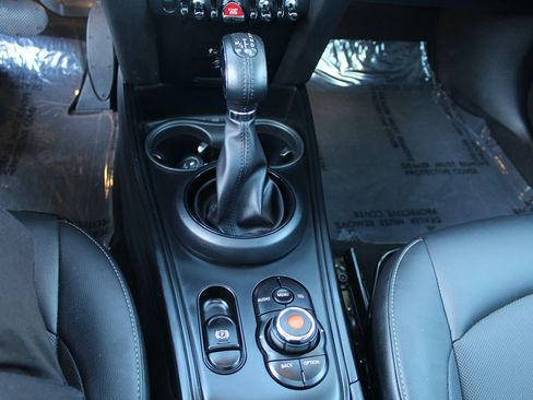 Used 2018 MINI Cooper Countryman FWD image 25