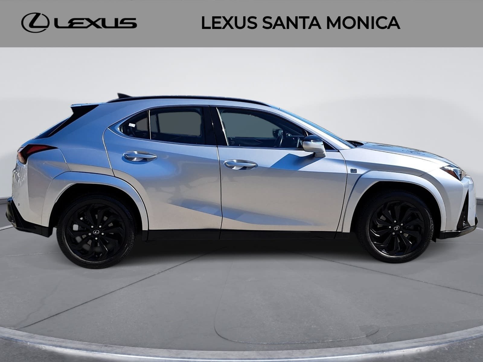 Used 2024 Lexus UX 250h F Sport FWD image 4