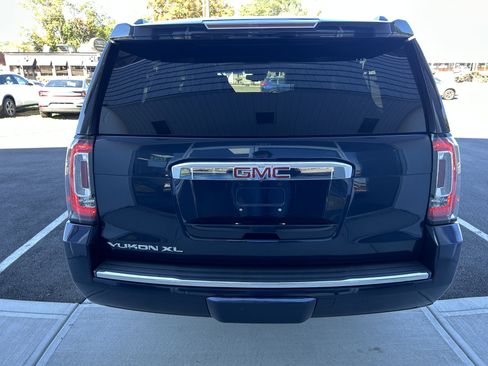 Used 2017 GMC Yukon XL Denali w/ Open Road Package image 11