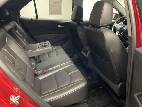 Used 2022 Chevrolet Equinox Premier AWD/4WD image 33