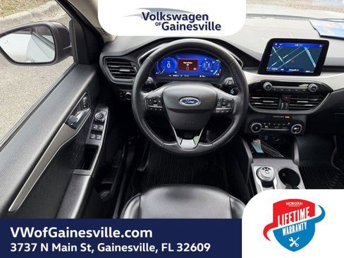 Used 2020 Ford Escape SE Sport image 15