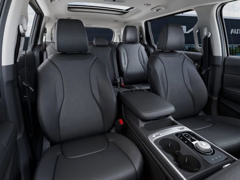 New 2026 Kia Carnival image 15