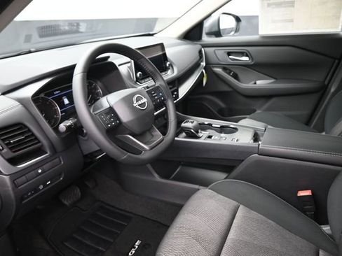 New 2026 Nissan Rogue SV w/ Cold Weather Package image 18