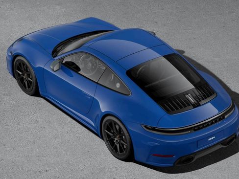 New 2026 Porsche 911 Carrera T RWD image 4