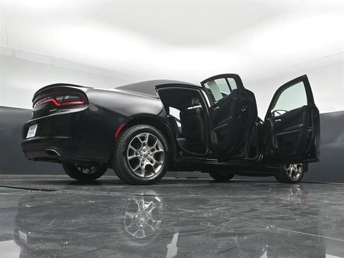 Used 2016 Dodge Charger SXT w/ AWD Plus Group image 39