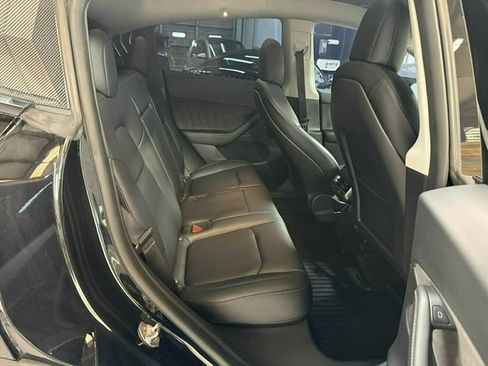 Used 2022 Tesla Model Y Performance AWD/4WD image 21