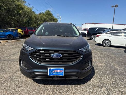 Used 2024 Ford Edge SEL w/ Sport Appearance Package AWD/4WD image 2