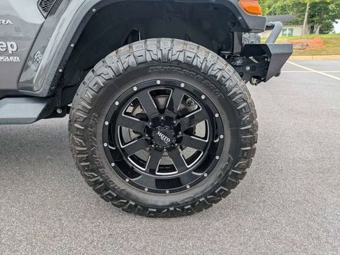 Used 2021 Jeep Wrangler Unlimited Sahara AWD/4WD image 11