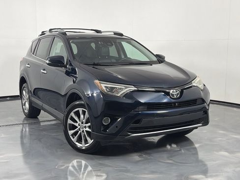 Used 2018 Toyota RAV4 Limited w/ Advanced Technology Package AWD/4WD image 2