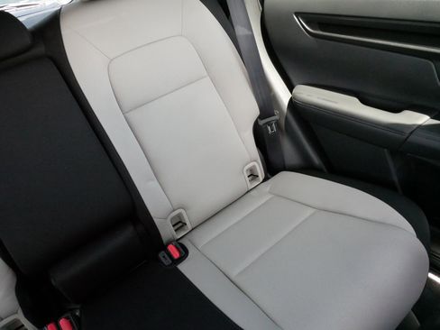 Used 2023 Honda CR-V EX image 14