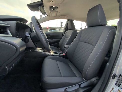 Used 2023 Toyota Corolla LE image 13