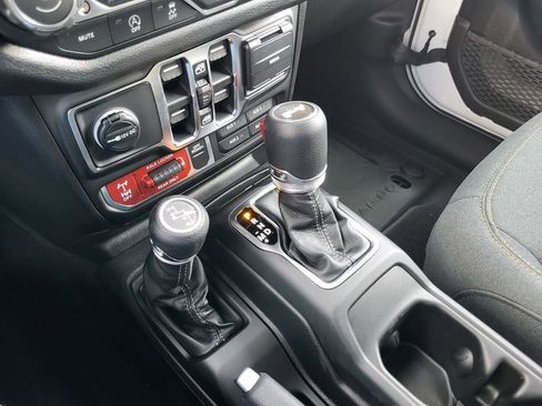 New 2026 Jeep Wrangler Unlimited Sport image 19