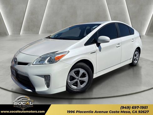 Used 2012 Toyota Prius Four FWD image 1