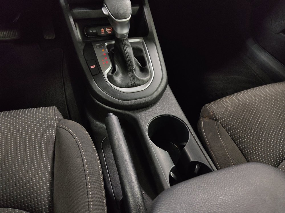 Used 2020 Kia Forte LXS FWD image 26