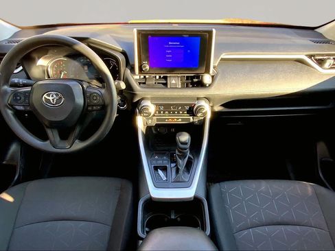 Used 2024 Toyota RAV4 XLE FWD image 14
