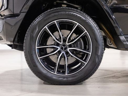 Used 2024 Mercedes-Benz G 550 image 20