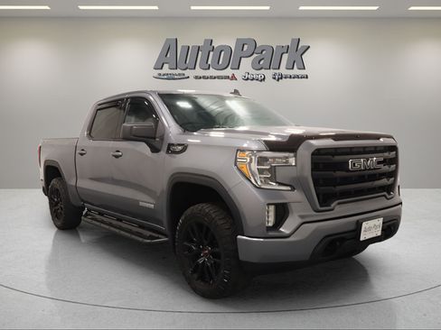 Used 2020 GMC Sierra 1500 Elevation w/ Elevation Value Package AWD/4WD image 6