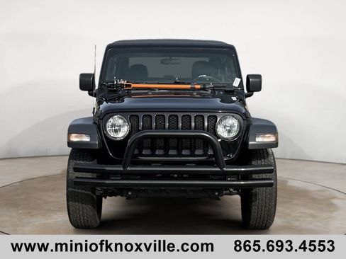 Used 2020 Jeep Wrangler Sport image 8