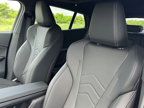 New 2025 BMW X2 xDrive28i w/ M Sport Package image 11