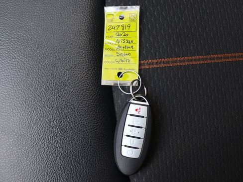 Used 2020 Nissan Altima 2.5 SR FWD image 58