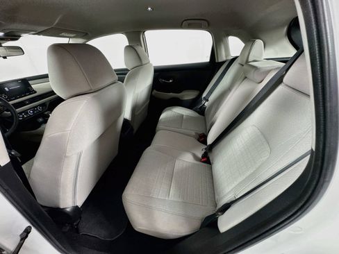 Used 2023 Honda HR-V LX image 22