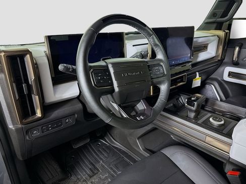 Used 2024 GMC Hummer EV 2X image 9