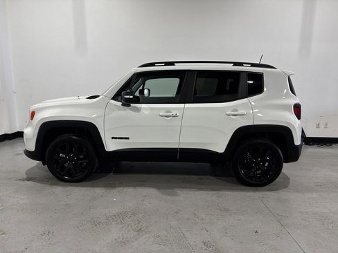 Used 2023 Jeep Renegade Altitude AWD/4WD image 14