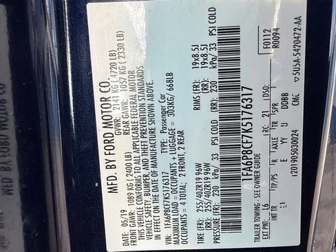 Used 2019 Ford Mustang GT Premium w/ Equipment Group 401A RWD image 21