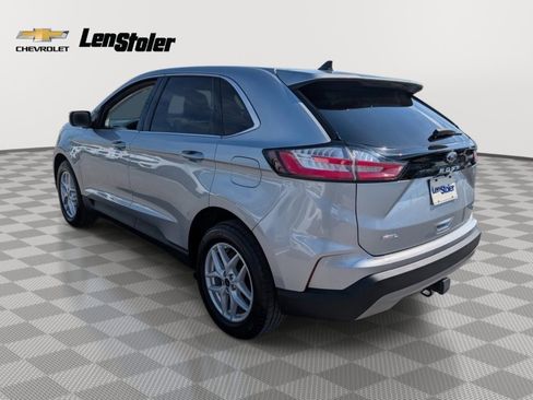 Used 2023 Ford Edge SEL w/ Convenience Package AWD/4WD image 3