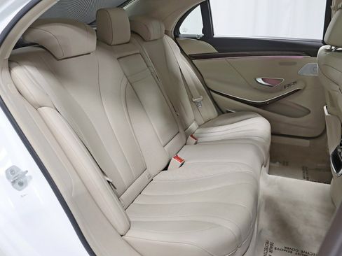 Used 2014 Mercedes-Benz S 550 Sedan w/ Sport Package Plus One image 36