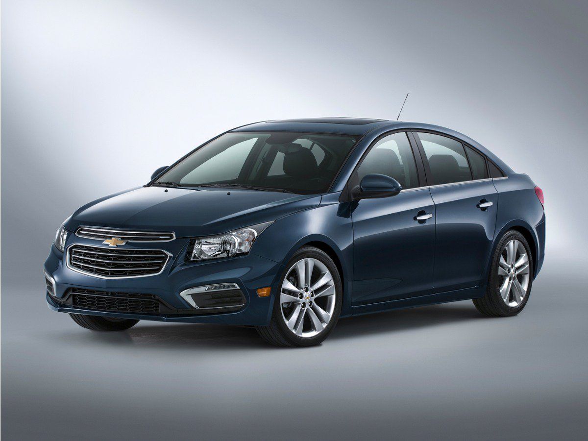 Used 2015 Chevrolet Cruze LT FWD image 1