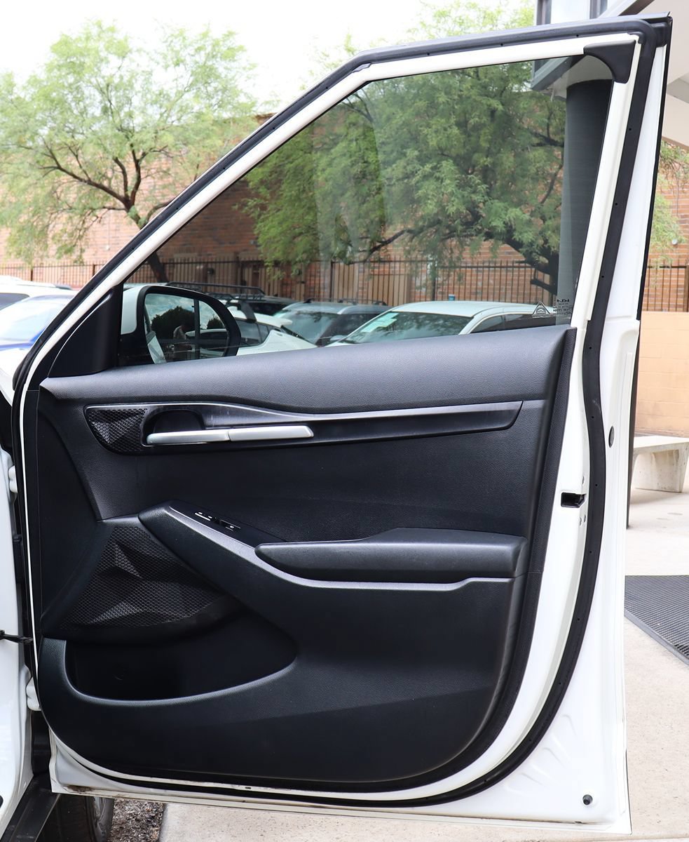 Used 2023 Kia Seltos LX AWD/4WD image 33