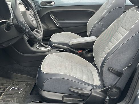 Used 2016 Volkswagen Beetle 1.8T Denim image 9