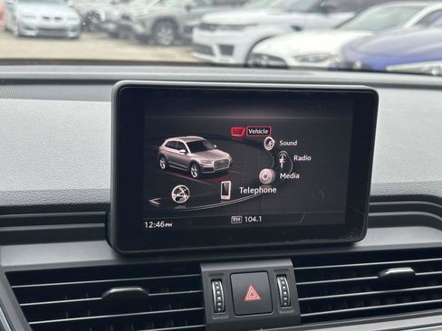Used 2019 Audi Q5 2.0T Premium w/ Convenience Package image 34