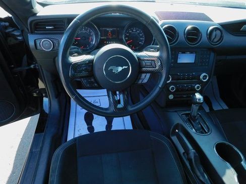 Used 2019 Ford Mustang EcoBoost image 13