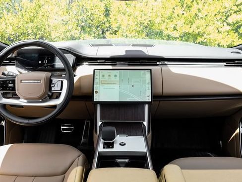 New 2026 Land Rover Range Rover Long Wheelbase SE AWD/4WD image 20