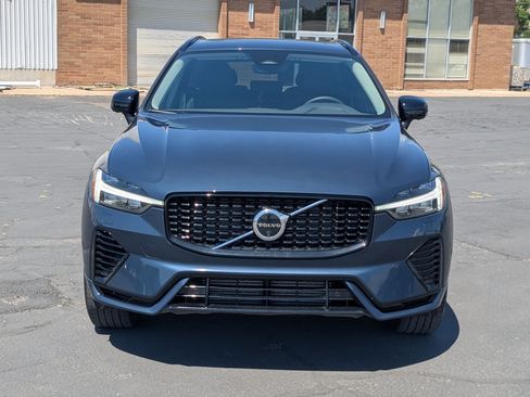 Used 2024 Volvo XC60 T8 Plus w/ Protection Package Premier AWD/4WD image 11