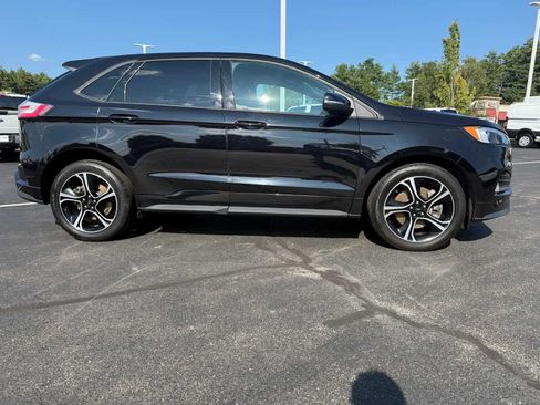 Used 2024 Ford Edge ST AWD/4WD image 5