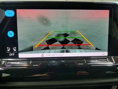 New 2026 Volkswagen Atlas SE image 8