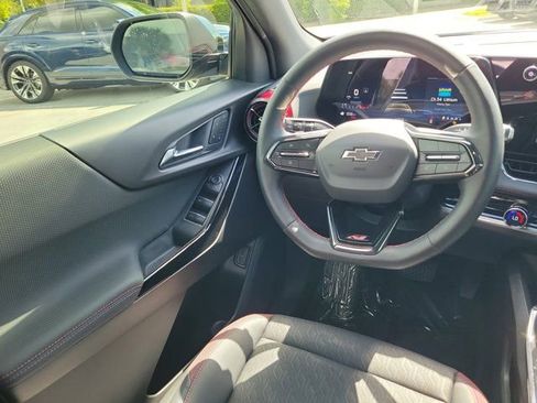 Used 2026 Chevrolet Equinox RS w/ Convenience Package III FWD image 13