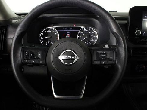 Certified 2024 Nissan Pathfinder S FWD image 24