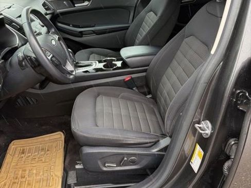 Used 2016 Ford Edge SEL image 5