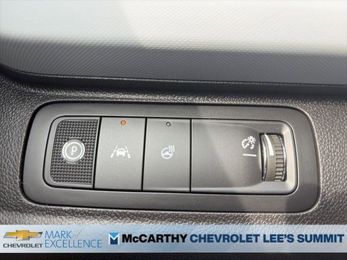 New 2027 Chevrolet Bolt LT w/ Comfort Package FWD image 19